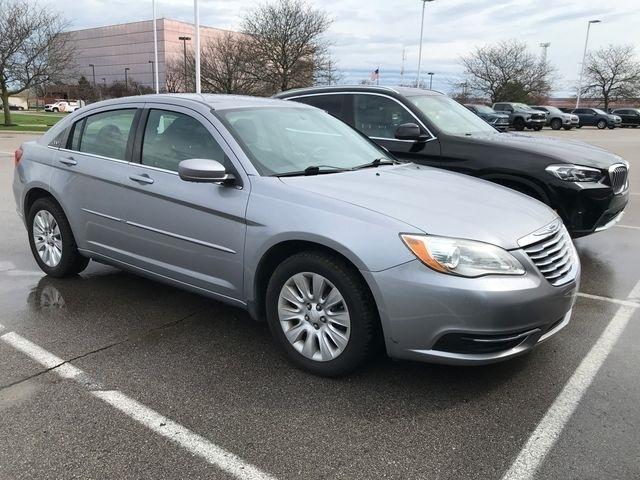 Chrysler 200 LX 2013