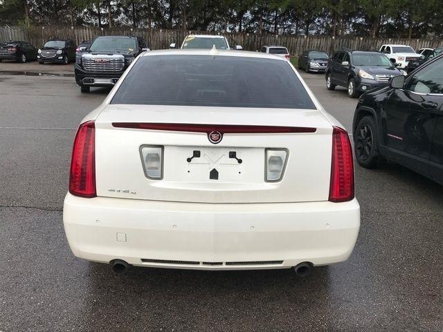 Cadillac STS V6 Luxury 2011