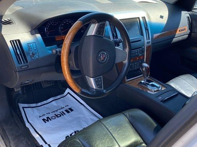 Cadillac STS V6 Luxury 2011