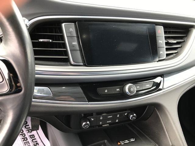 Buick Enclave Essence AWD 2023