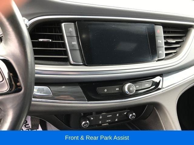 Buick Enclave Essence AWD 2023