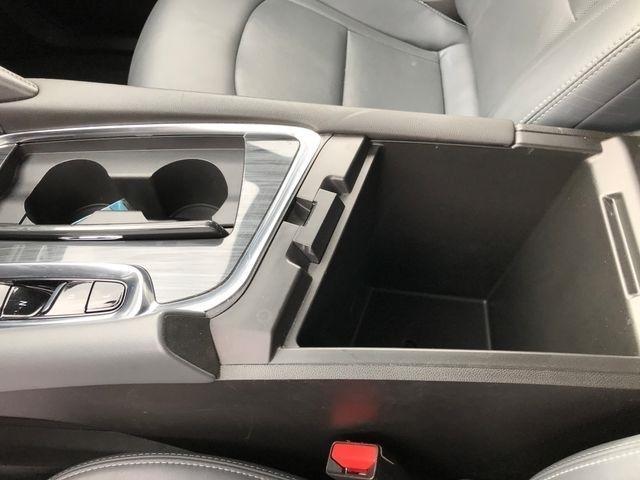 Buick Enclave Essence AWD 2023