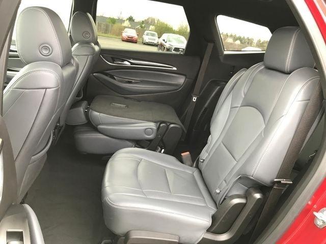 Buick Enclave Essence AWD 2023