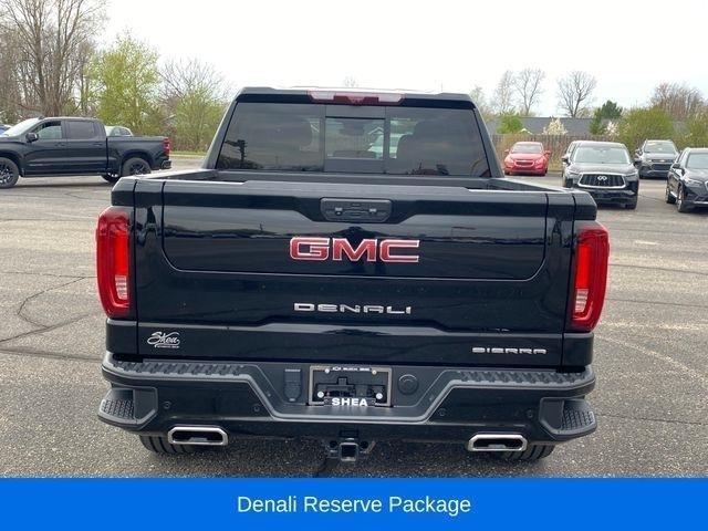 GMC Sierra 1500 Denali Crew Cab Short Box 4WD 2023