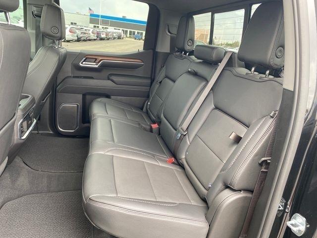 GMC Sierra 1500 Denali Crew Cab Short Box 4WD 2023