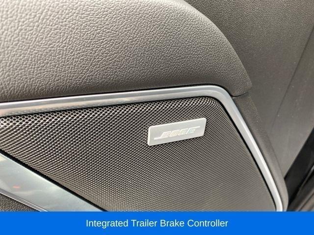 GMC Sierra 1500 SLT Crew Cab 4WD 2022