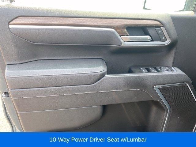Chevrolet Silverado 1500 LT-L Crew Cab 4WD 2025