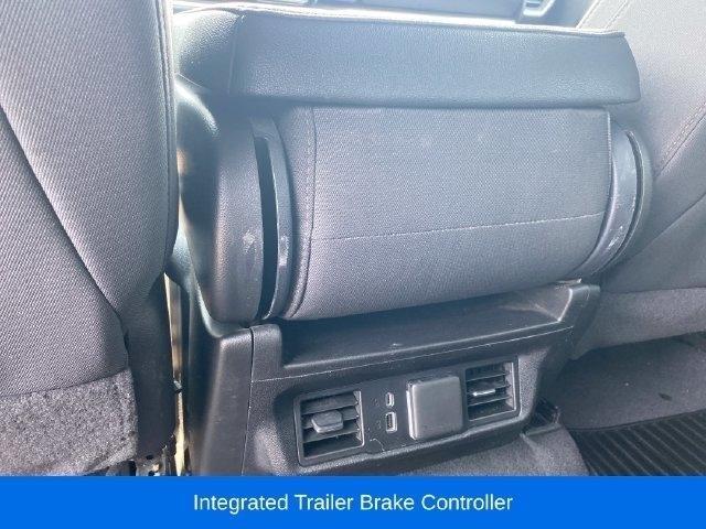 Chevrolet Silverado 1500 LT-L Crew Cab 4WD 2025