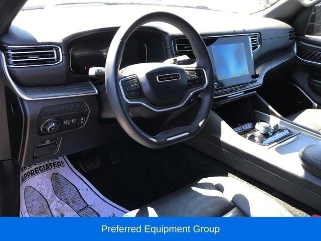 Jeep Wagoneer Series III 4WD 2023