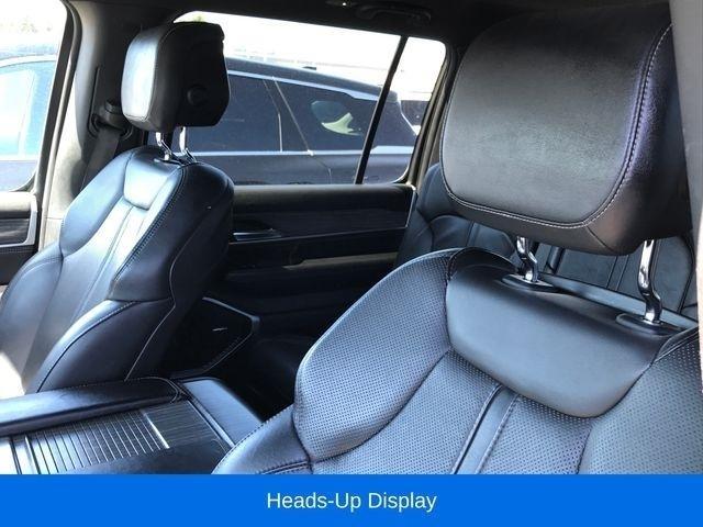 Jeep Wagoneer Series III 4WD 2023