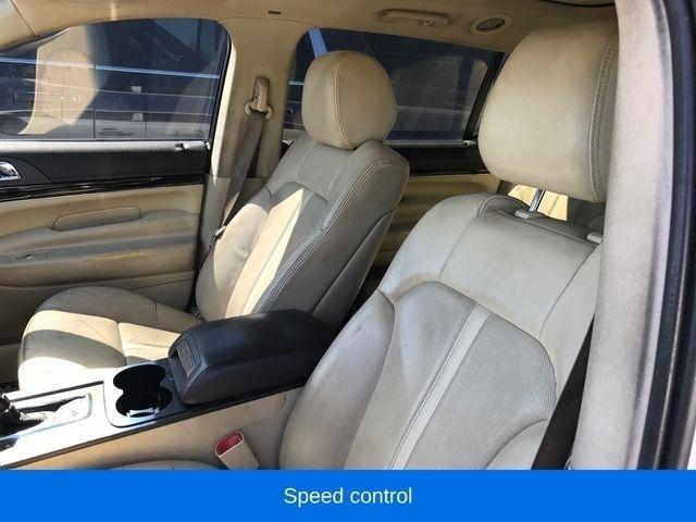 Lincoln MKT Reserve 2019