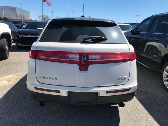 Lincoln MKT Reserve 2019