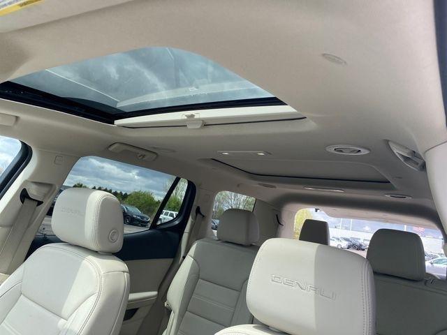 GMC Acadia Denali AWD 2023