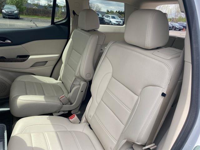 GMC Acadia Denali AWD 2023