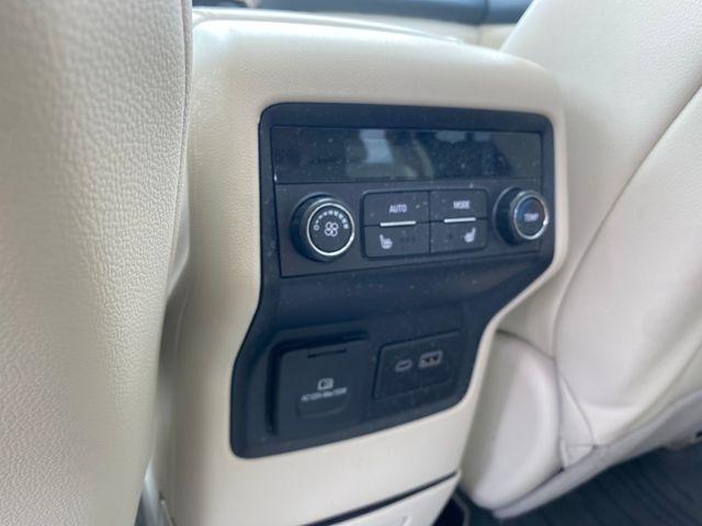 GMC Acadia Denali AWD 2023