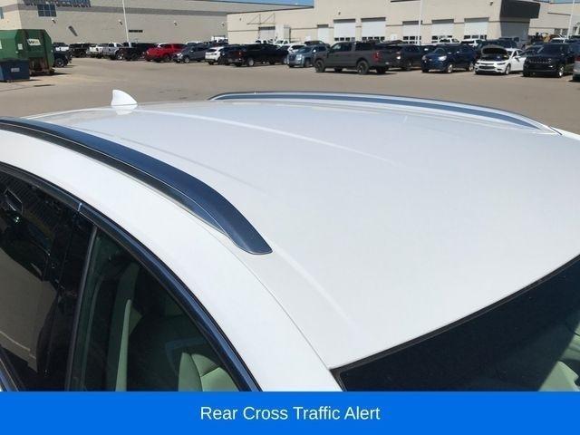 Buick Envision Essense 2022