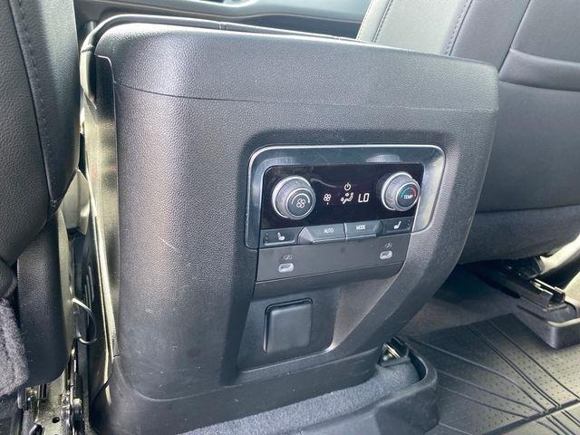 Chevrolet Suburban Premier 4WD 2024