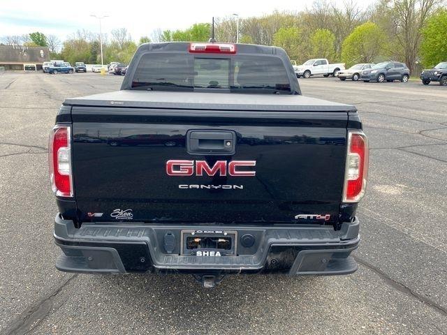 GMC Canyon AT4 Crew Cab w/Leather 4WD 2022