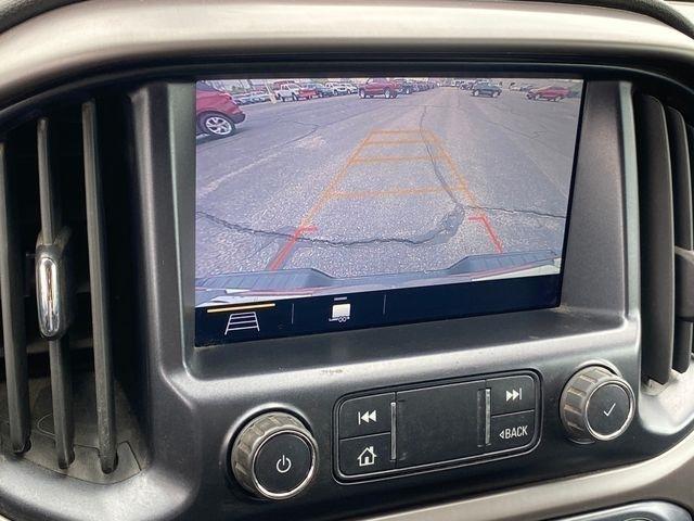 GMC Canyon AT4 Crew Cab w/Leather 4WD 2022