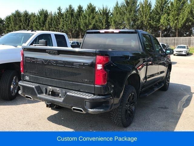 Chevrolet Silverado 1500 Trail Boss Custom Crew Cab 4WD 2023