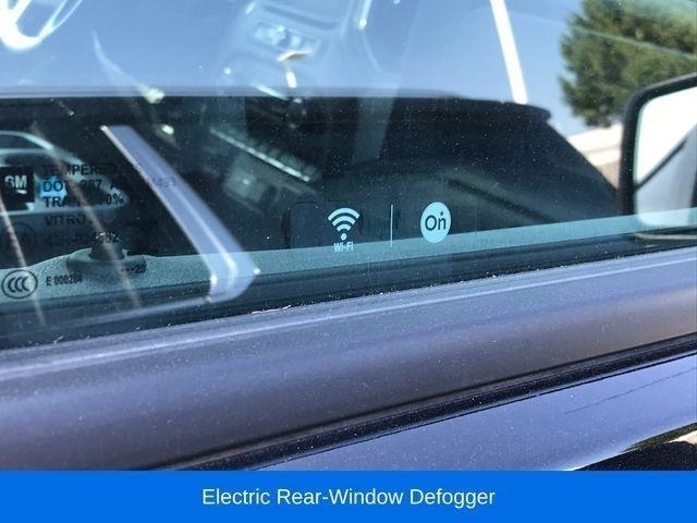 Chevrolet Silverado 1500 Trail Boss Custom Crew Cab 4WD 2023