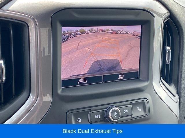 Chevrolet Silverado 1500 Trail Boss Custom Crew Cab 4WD 2023