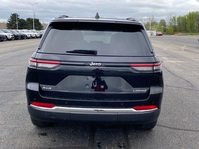 Jeep Grand Cherokee Limited 4WD 2023