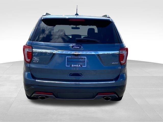 Ford Explorer XLT 4WD 2018