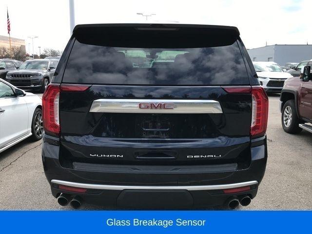 GMC Yukon Denali 4WD 2021