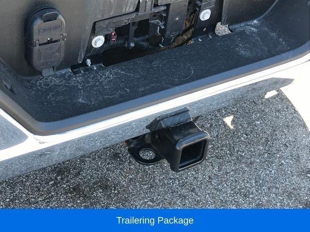 GMC Sierra 1500 SLE Crew Cab 4WD 2024