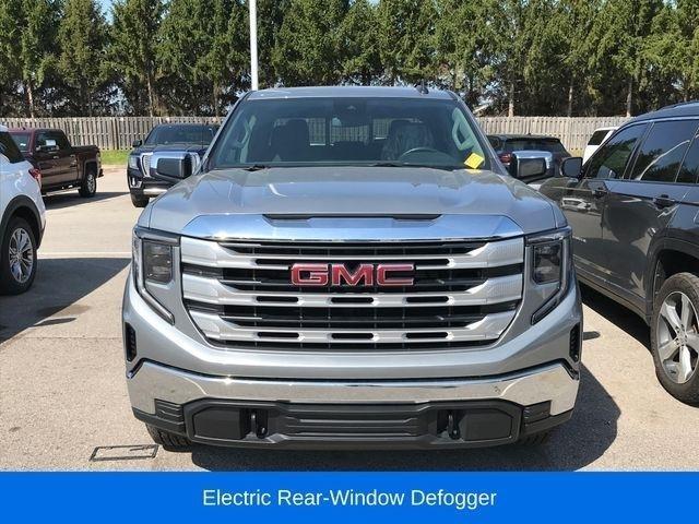 GMC Sierra 1500 SLE Crew Cab 4WD 2024