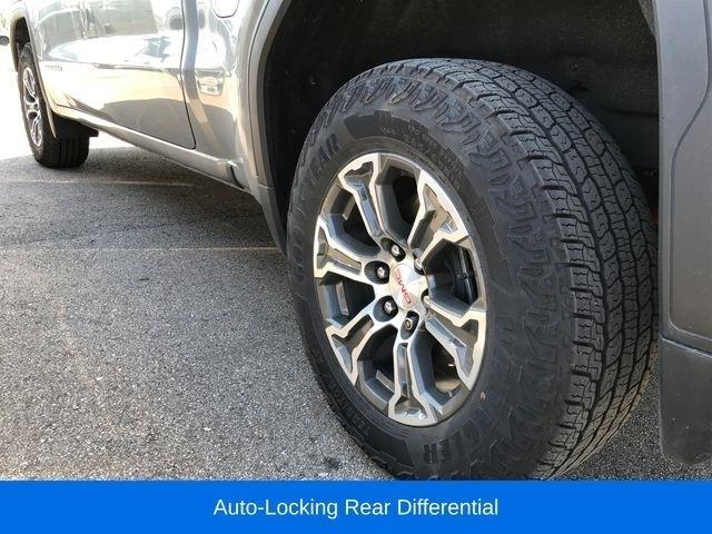 GMC Sierra 1500 SLE Crew Cab 4WD 2024