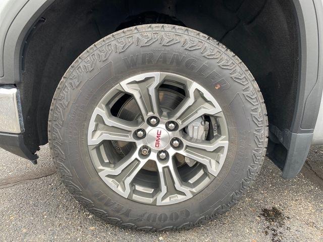 GMC Sierra 1500 SLE Crew Cab 4WD 2024