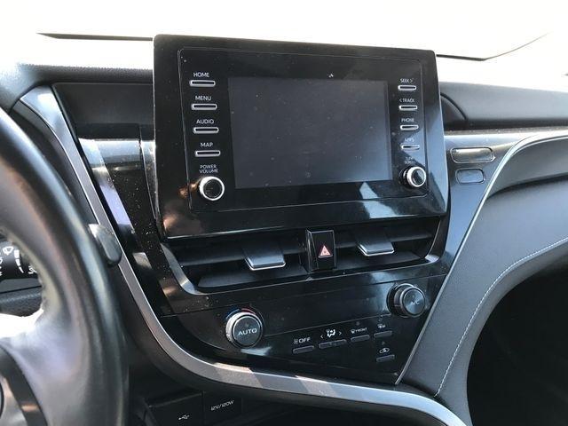 Toyota Camry SE 2023