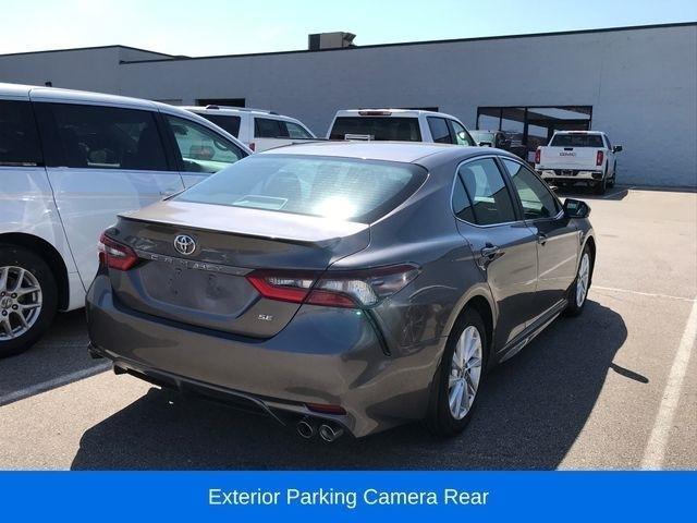 Toyota Camry SE 2023