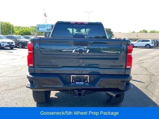 Chevrolet Silverado 2500HD ZR2 Crew Cab 4WD 2026