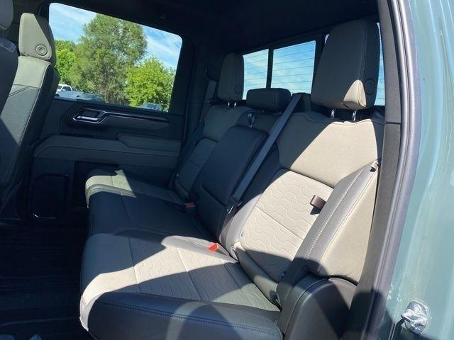 Chevrolet Silverado 2500HD ZR2 Crew Cab 4WD 2026