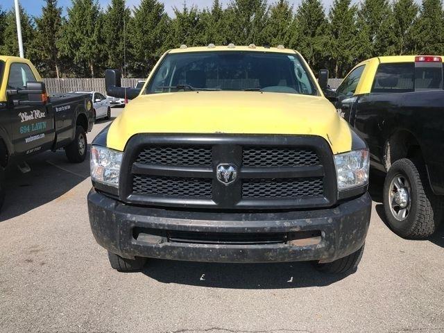 RAM 3500 Tradesman Regular Cab 4WD 2016