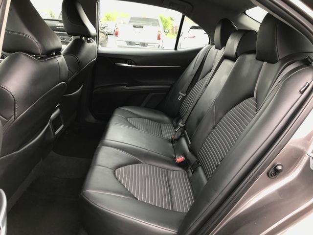 Toyota Camry SE 2023