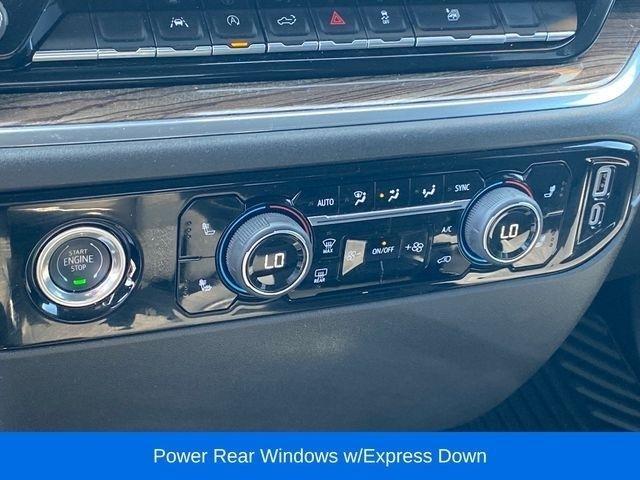 Chevrolet Silverado 1500 LT Crew Cab 4WD 2023