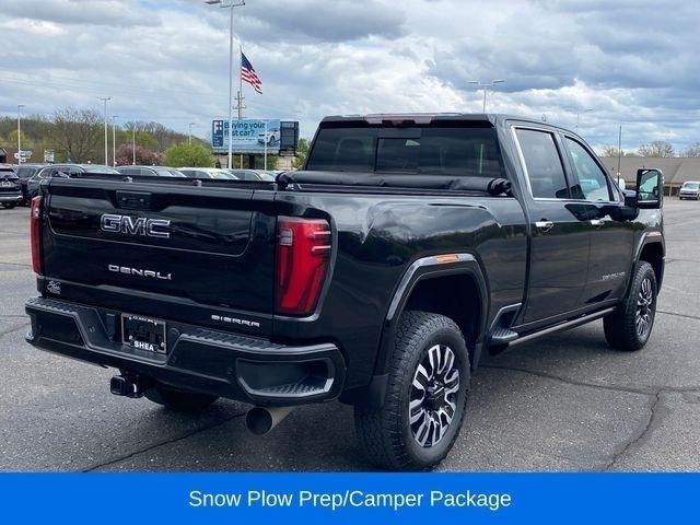 GMC Sierra 3500HD Denali Ultimate Crew Cab 4WD 2024