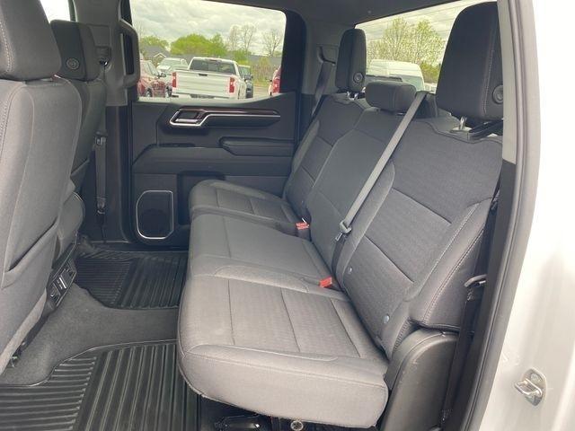 Chevrolet Silverado 1500 LT-L Crew Cab 4WD 2024
