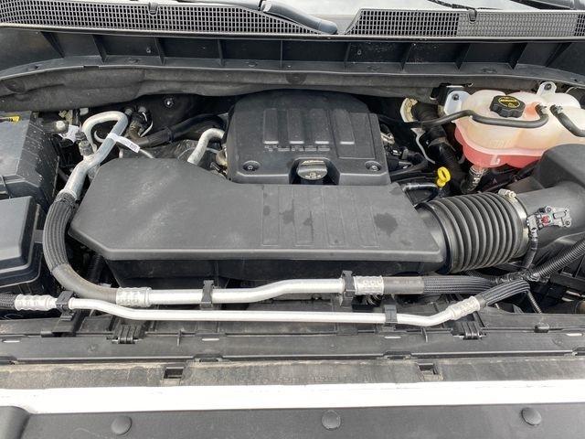 Chevrolet Silverado 1500 LT-L Crew Cab 4WD 2024