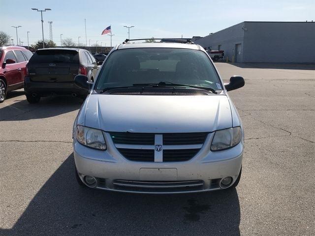 Dodge Grand Caravan SXT 2005