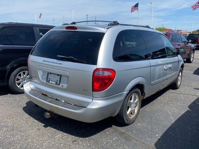 Dodge Grand Caravan SXT 2005