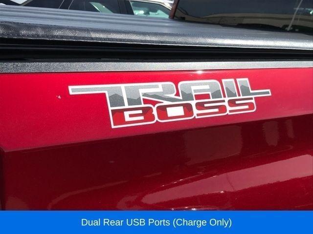 Chevrolet Silverado 1500 Trail Boss LT Crew Cab 4WD 2023