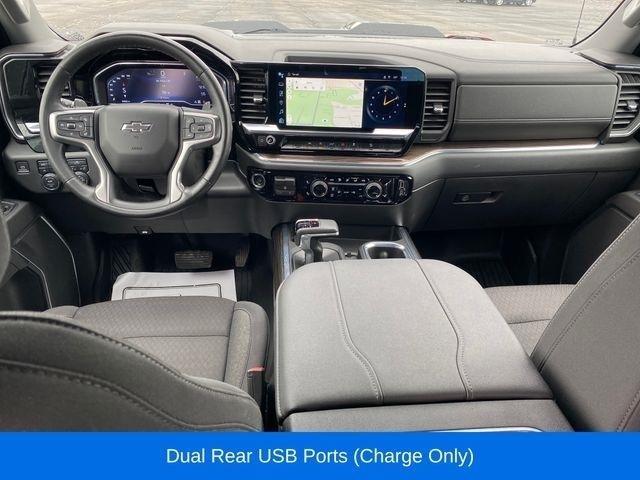Chevrolet Silverado 1500 Trail Boss LT Crew Cab 4WD 2023