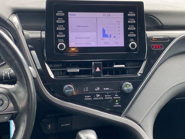 Toyota Camry SE 2023