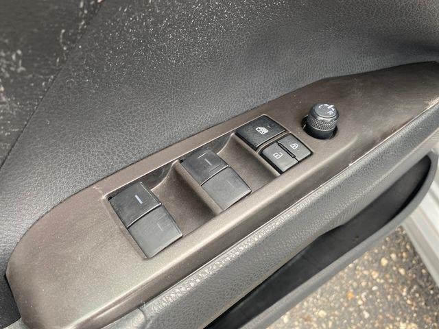 Toyota Camry SE 2023