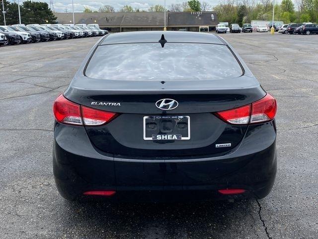 Hyundai Elantra Limited 2013